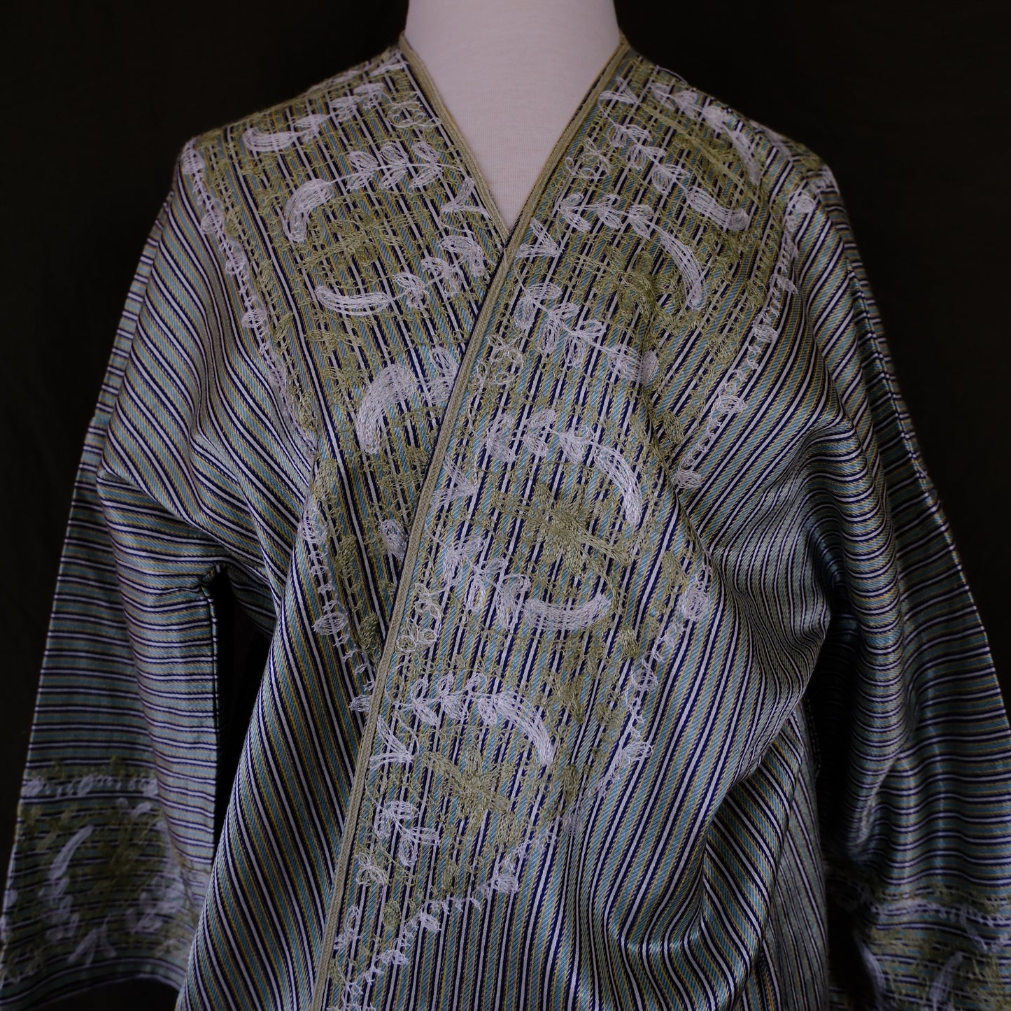 The Tlaal Robe (Midi Length)