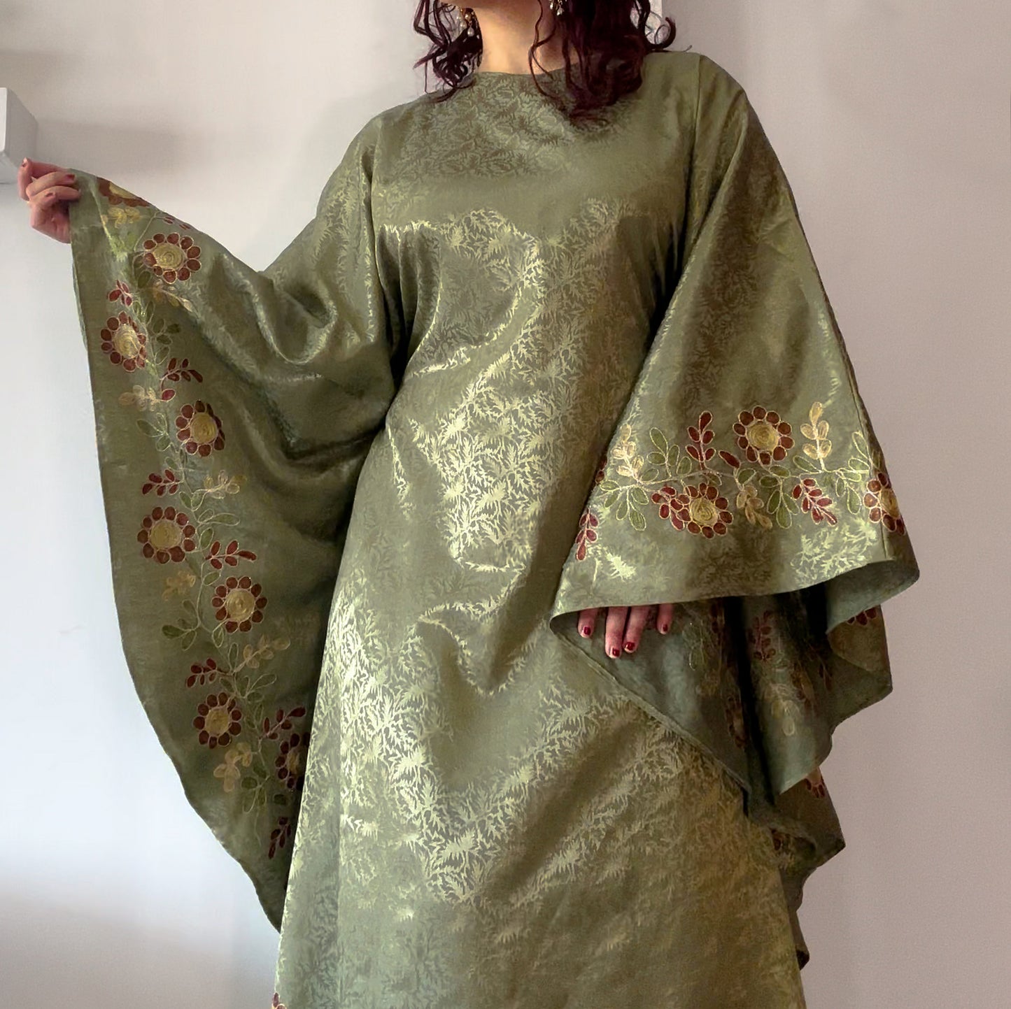 The Farasha- (Embroiderer's Choice)