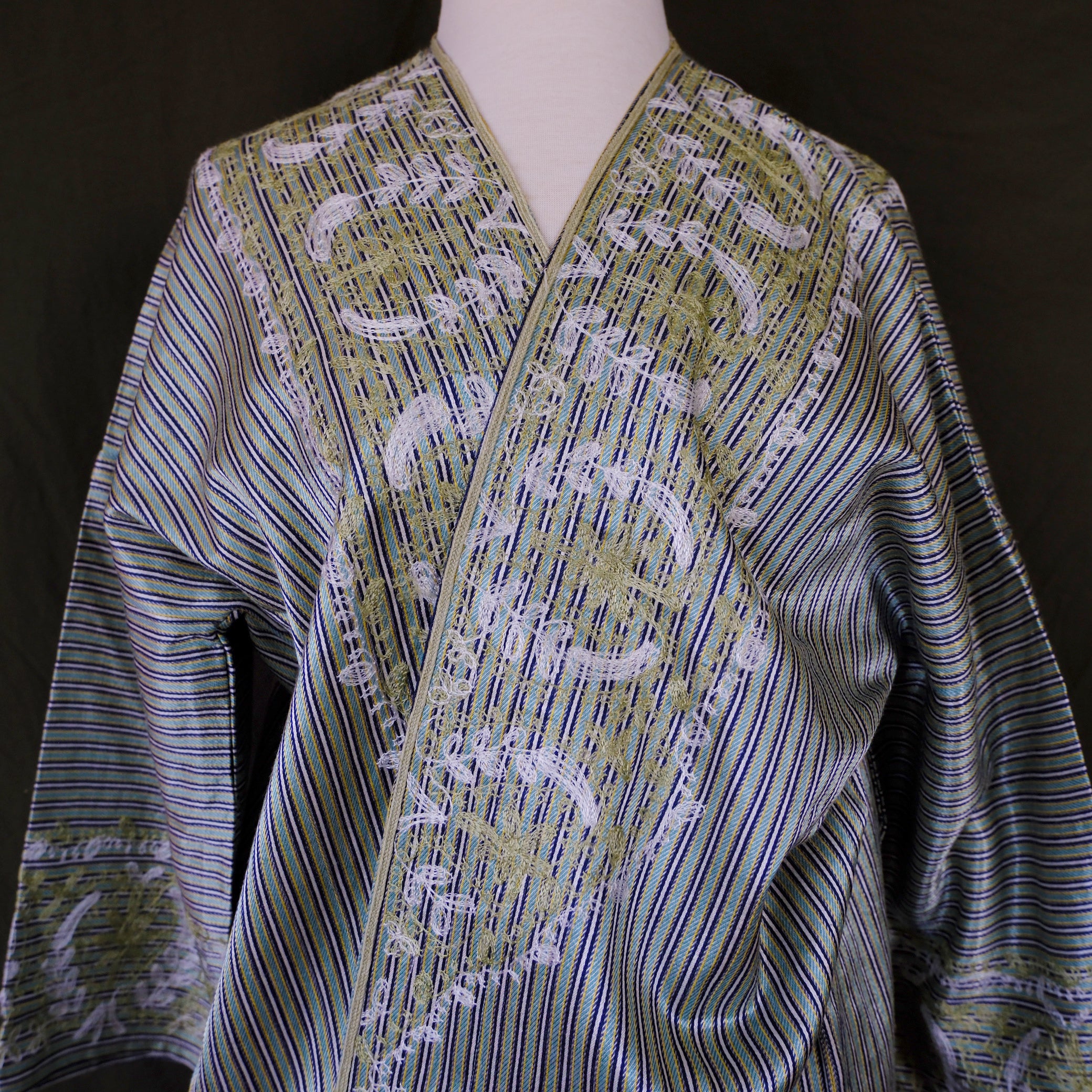 The Tlaal Robe (Midi Length) – Ghabani